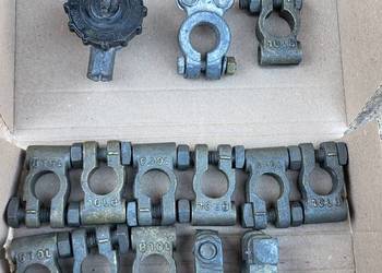 Klema (zacisk czopu) akumulatora.