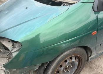 Błotnik lewy przód Renault Mégane Scenic 1 LIFT nv926 Błotnik lewy przód Renault Mégane Scenic 1 LIFT nv926