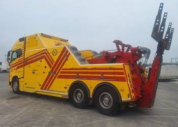 Holownik ciezarowych Volvo pomocy drogowej