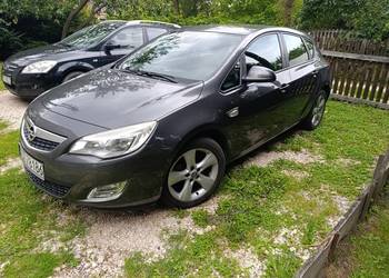 Opel Astra J 1.4 turbo benzyna