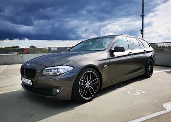BMW F11 530XD. Pięknie utrzymany egzemplarz