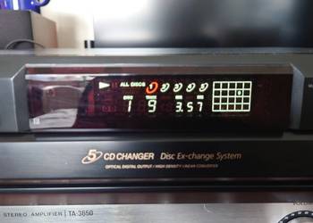 Odtwarzacz CD SONY CDP-CE345