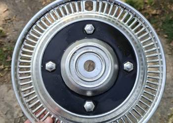 Aluminiowe kołpaki,,słoneczka"