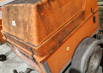 Pompa do transportu zapraw tynków PFT SILOMAT D1-190 na przyczepie + dokum…