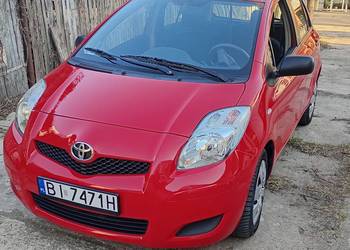 TOYOTA YARIS 1.3  100 KM