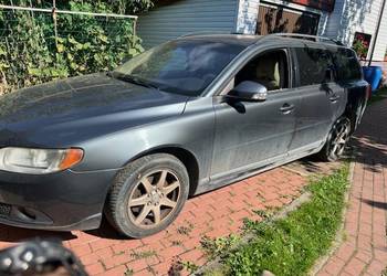 Volvo V70 III kombi 2008 momentm szyberdach skóra HAK 2.0 Diesel 136KM