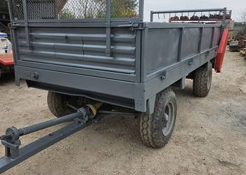 Rozrzutnik obornika dwuosiowy