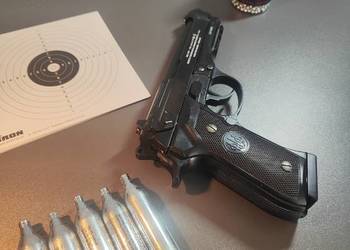 Wiatrówka krótka beretta mod.92A1