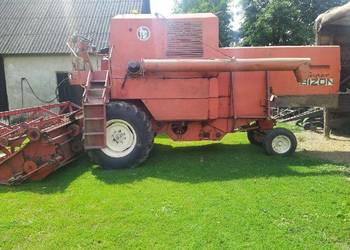 Kombajn zbożowy bizon ZO56