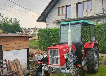 Ciągniki Ursus  C 330 -335