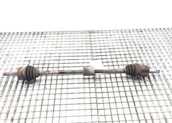 PÓŁOŚ PRAWY PRZÓD OPEL MERIVA A 1.6 100KM 03-10 PRZEGUB