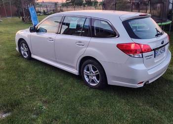 SUBARU LEGACY  4X4