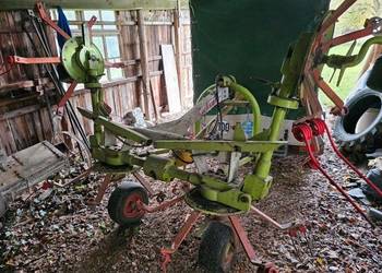 Przetrząsarka Claas 450