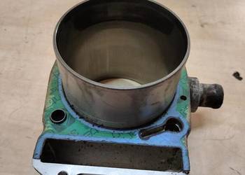 Piaggio x9 500 cylinder