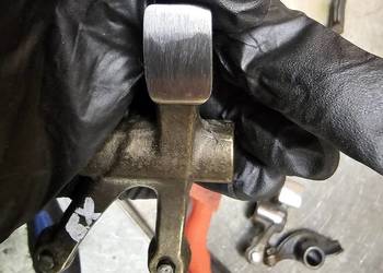 Suzuki DR 650 600 dźwigienka popychacz konik dr650 dr600 dźwigienki koniki