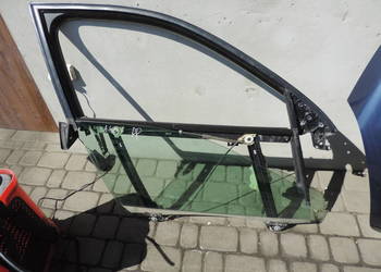 AUDI A4 B6 MECHANIZM PODNOSZENIA RAMKA SZYBA PRZWY PRZÓD AUDI A4 B6 MECHANIZM PODNOSZENIA RAMKA SZYBA PRZWY PRZÓD