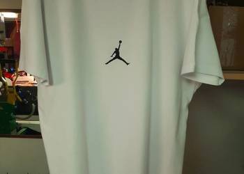 Biale koszulki Jordan od M do XXL-nowe bez metek
