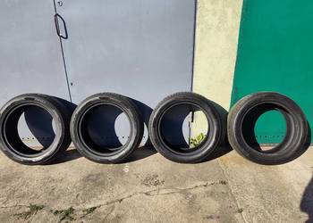 Sprzedam opony zimowe 235/50/19 Nexen