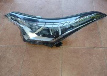 Lampa przednia chr LED Toyota 81150-F4031-00 lewa