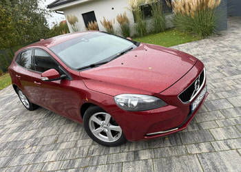 Volvo V40 T2 122KM Bogata Opcja Navi 2 KLUCZE Gwarancja Przebiegu Zarejest…