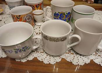 Porcelana z czasów PRL-u sygnowana Chodzież/Ćmielów i inne.