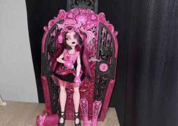 Lalka Draculaura Skulltimate Secrets