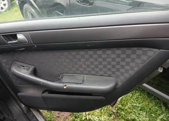 Boczek drzwi Audi A6 C5 kratka prawy tył Rybnik