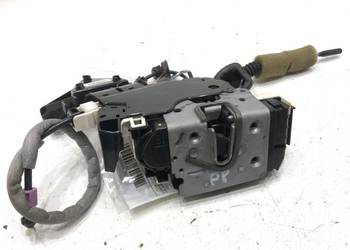 ZAMEK DRZWI PRAWY PRZÓD MERCEDES X204 SUV A2047201835 08-15