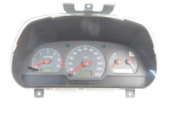 LICZNIK VOLVO V40 1.9 DI 30889706