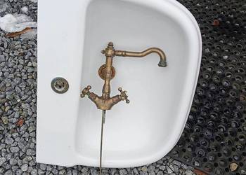 Umywalka lazienkowa Roca plus bateria