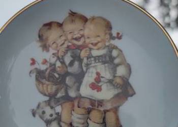 Talerz kolekcjonerski MJ Hummel Miniature „Follow The Leader” Reutter Porze