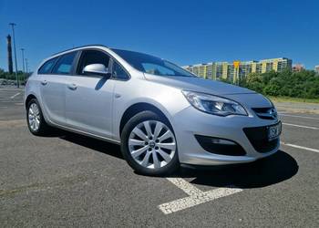 Opel Astra 1.7cdti 110km