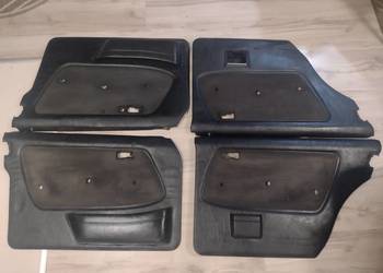 Mercedes W123 boczki drzwi czarne kpl. 4 szt.