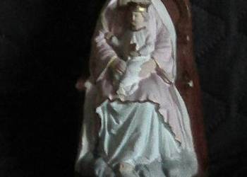 Święta figurka gipsowa