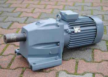 Motoreduktor 4kw. 160obr./min.. FIRMY VEM