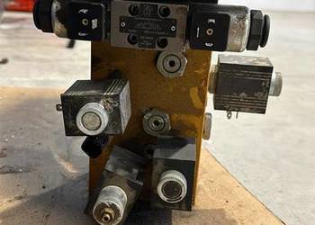Rozdzielacz Hydrauliczny DXP24969-10 P Johnston 2019r 24V