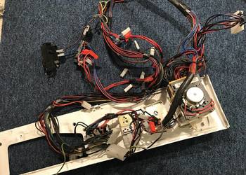 Pralkosuszarka Indesit WGD934TX - Wiązka przewodów z panelem