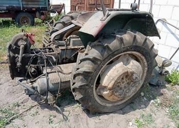 Sprzedam Ursus c325.c328 do remontu