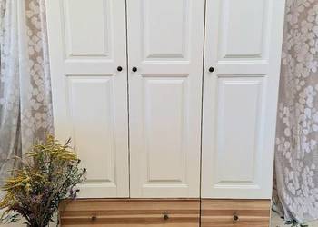 Szafa trzydrzwiowa drewniana śmietankowa nowoczesna prowansalska DOWÓZ