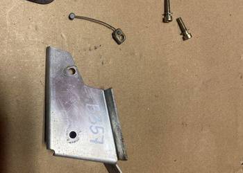 Honda Yamaha Suzuki Kawasaki wspornik mocowanie stelaż B357