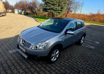 Nissan Qashqai 2009. Benzyna