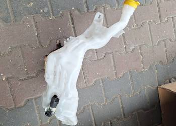 Zbiorniczek płynu do spryskiwacza szyby Przed Renault Megane IV GT HB