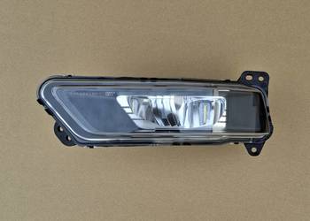 MAN TG3 TGX TGS TGL TGM HALOGEN LEWY LAMPA PRZECIWMGIELNA LEWA 81252040003