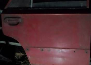 Sprzedam drzwi do Fiata 125p