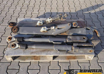 Claas Axion - ramiona tylnego podnośnika, TUZ Kat. 4, Walterscheid