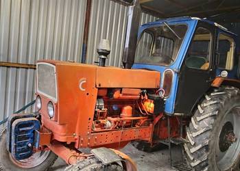 Ciągnik rolniczy Białoruś jumz