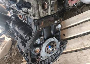 Słupek silnik audi a4b8 1.8Tfsi