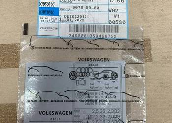 TABLICZKA ZNAMIONOWA CIŚNIENIA W OPONACH AUDI 8W0010502CR