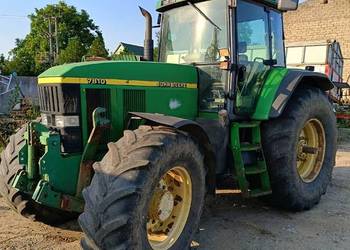 John Deere 7810
