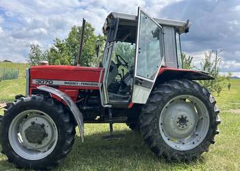 Ciagnik Massey Ferguson 3070